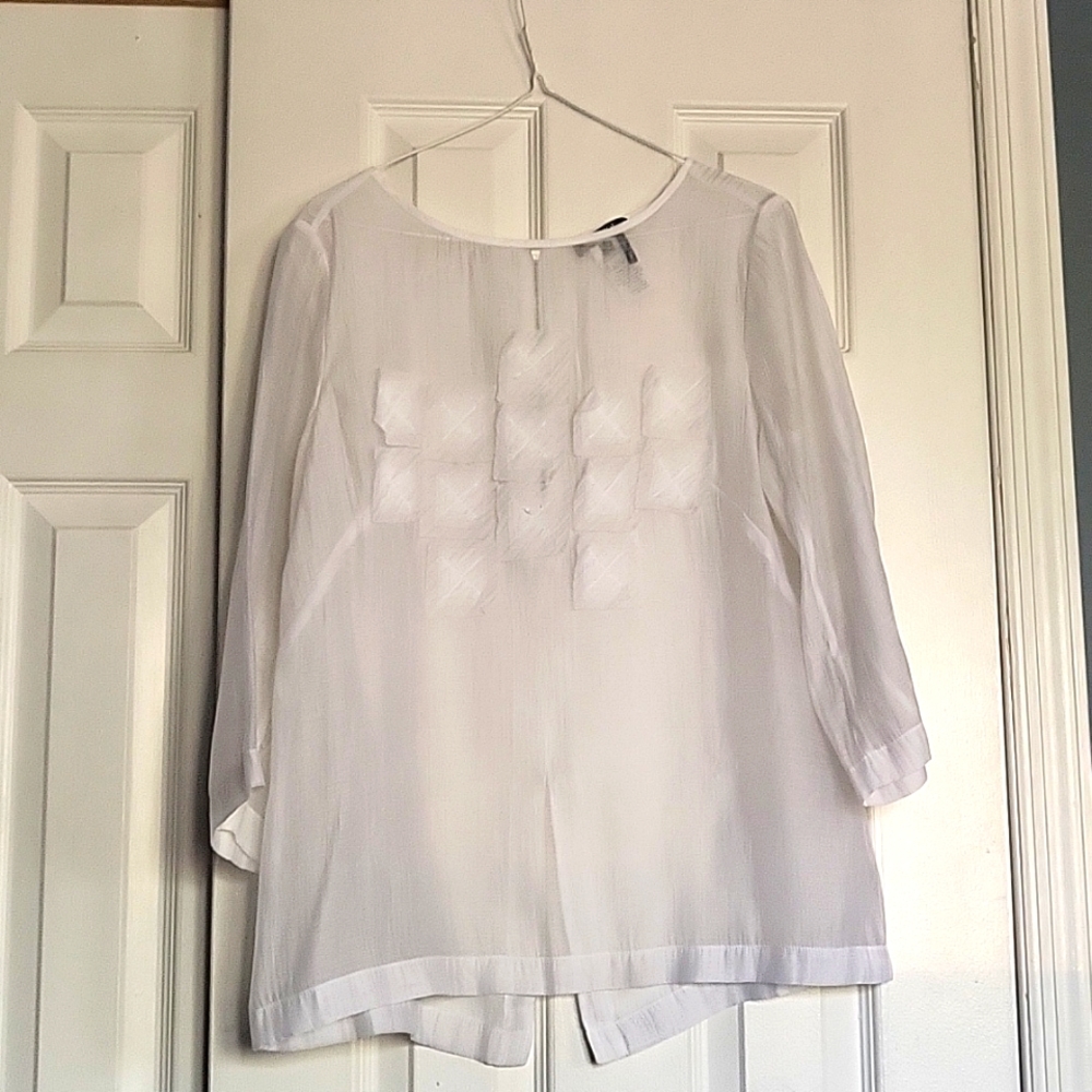 Very sheer 3/4 sleeve shirt, size medium